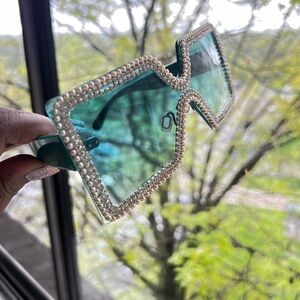Glamorous Teal Rhinestone Sunglasses